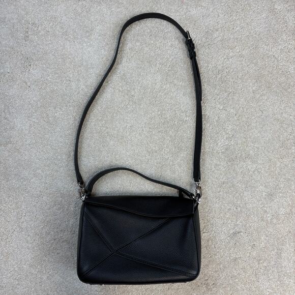 Quince Handbags - NWOT Quince Italian Leather Patchwork Crossbody Bag Black With Dustbag